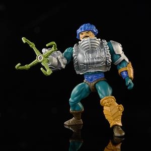 MOTU SNAKE ARMOR SKELETOR FIG 14 CM MASTERS OF THE UNIVERSE ORIGINS | 0194735104239 | Universal Cómics