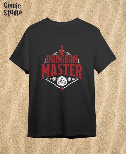 CAMISETA DUNGEON & DRAGONS MASTER NEGRO TALLA XL | 8435073719283 | COMIC STUDIO | Universal Cómics