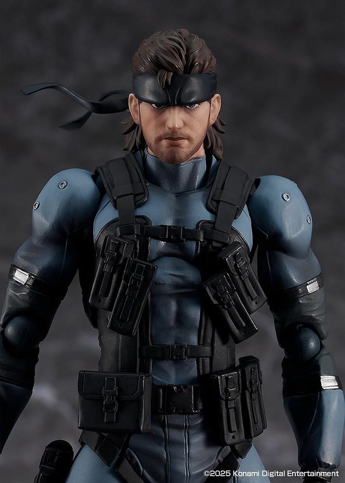 SOLID SNAKE MGS2 VERSION UPDATED EDITION FIGURA 16 CM METAL GEAR | 4545784069745