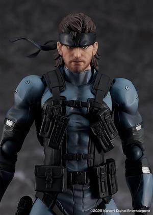 SOLID SNAKE MGS2 VERSION UPDATED EDITION FIGURA 16 CM METAL GEAR | 4545784069745