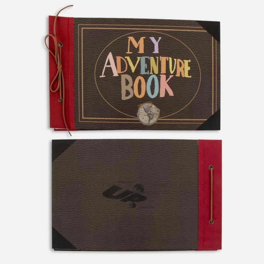 SET DE PAPELERÍA CON SCRAPBOOK PIXAR UP | 8445484685114 | Universal Cómics